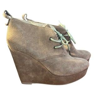 Koolaburra Katelyn Desert Wedge Suede Ankle Bootie Womens Size 10 Tan Lace Up